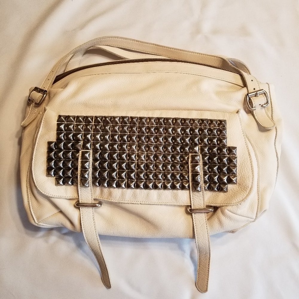 Tylie Malibu- Runaway Rose (Cream)